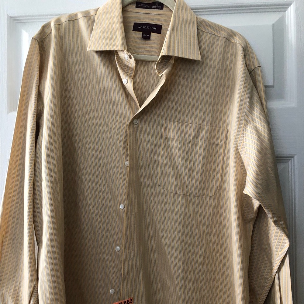 Nordstrom dress shirt, French cuffs Smart wrinkle free 100% cotton